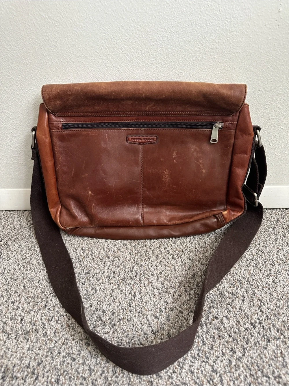 Fossil genuine brand